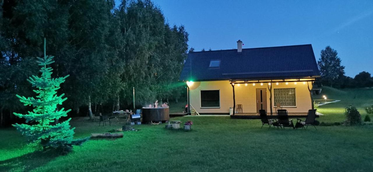Burzini Villa Kuldīga Екстериор снимка