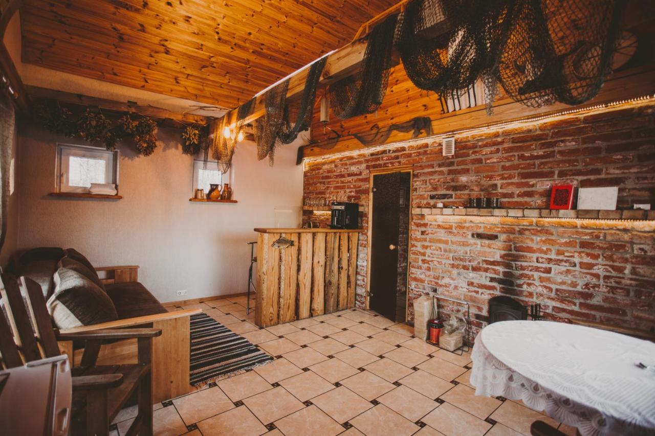 Burzini Villa Kuldīga Екстериор снимка